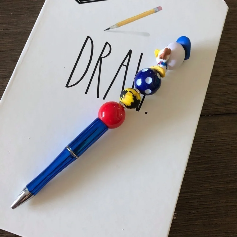 Disney Doorables: Mickey Mouse & Friends: Donald Duck handmade beaded pen